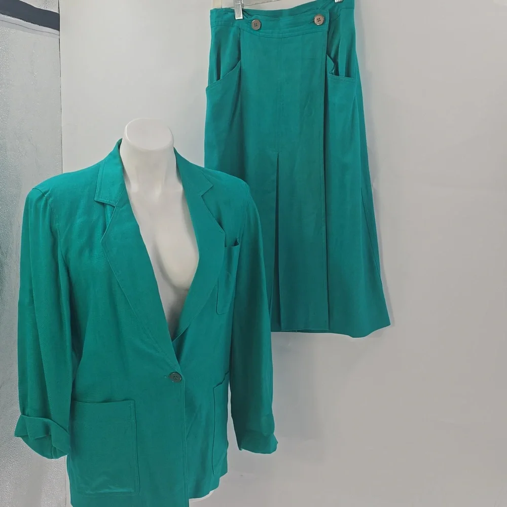 Christian Dior Vintage Teal Skirt Set‎
